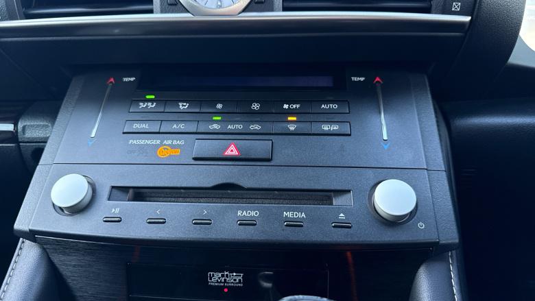 Lexus Rc 300h 2.5 Premier 2dr CVT Hybrid Coupe